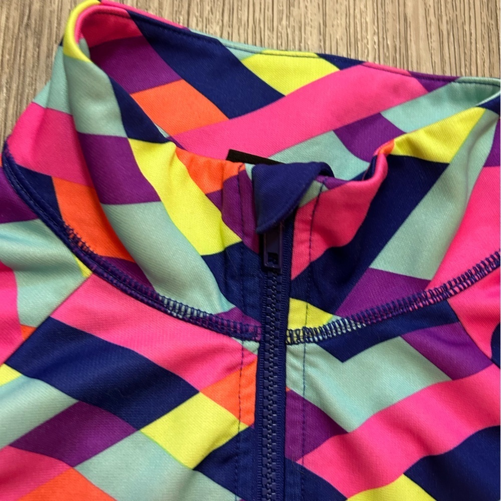 Fila Colorful Geometric Pattern Athletic Activewear Sport Performance Pullover - Picture 6 of 11
